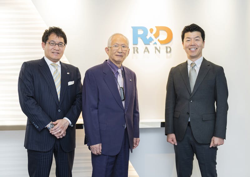 【ランドコンピュータ×インフリー】社員の将来を見据え、創業社長が下した決断。豊富な受託実績を武器にDXの最前線で戦う2社が、ベストパートナーを見出すまで